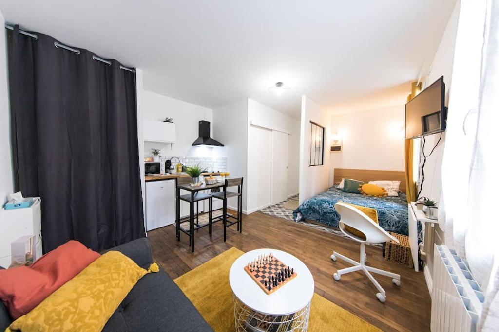L'Explorateur Du Grecourt Apartment ตูร์ ภายนอก รูปภาพ